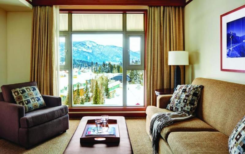 Pan Pacific Whistler Village Centre Szoba fotó