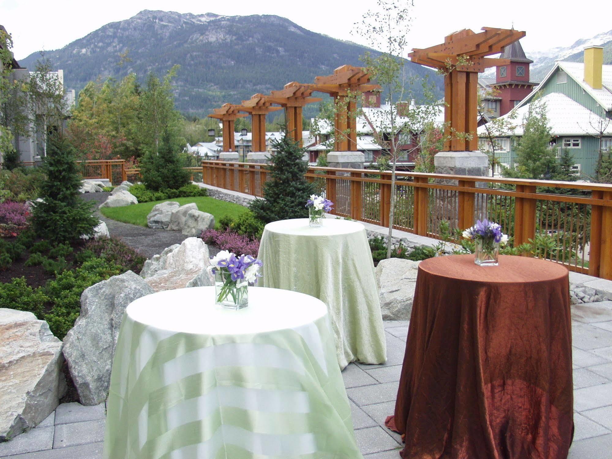 Pan Pacific Whistler Village Centre Kültér fotó